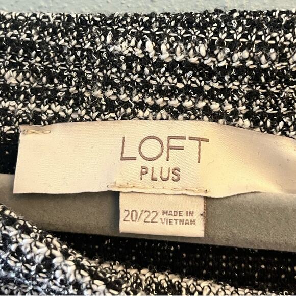 LOFT Boatneck Sweater - Picture 2 of 3